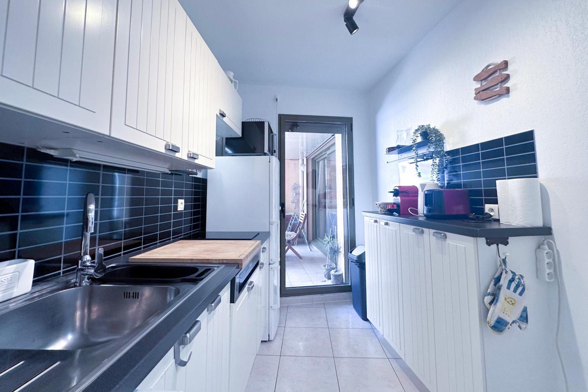 St Roch 2 - Appart 300 M De La Gare, Clim, Terrasse, Garage Antibes Exterior photo